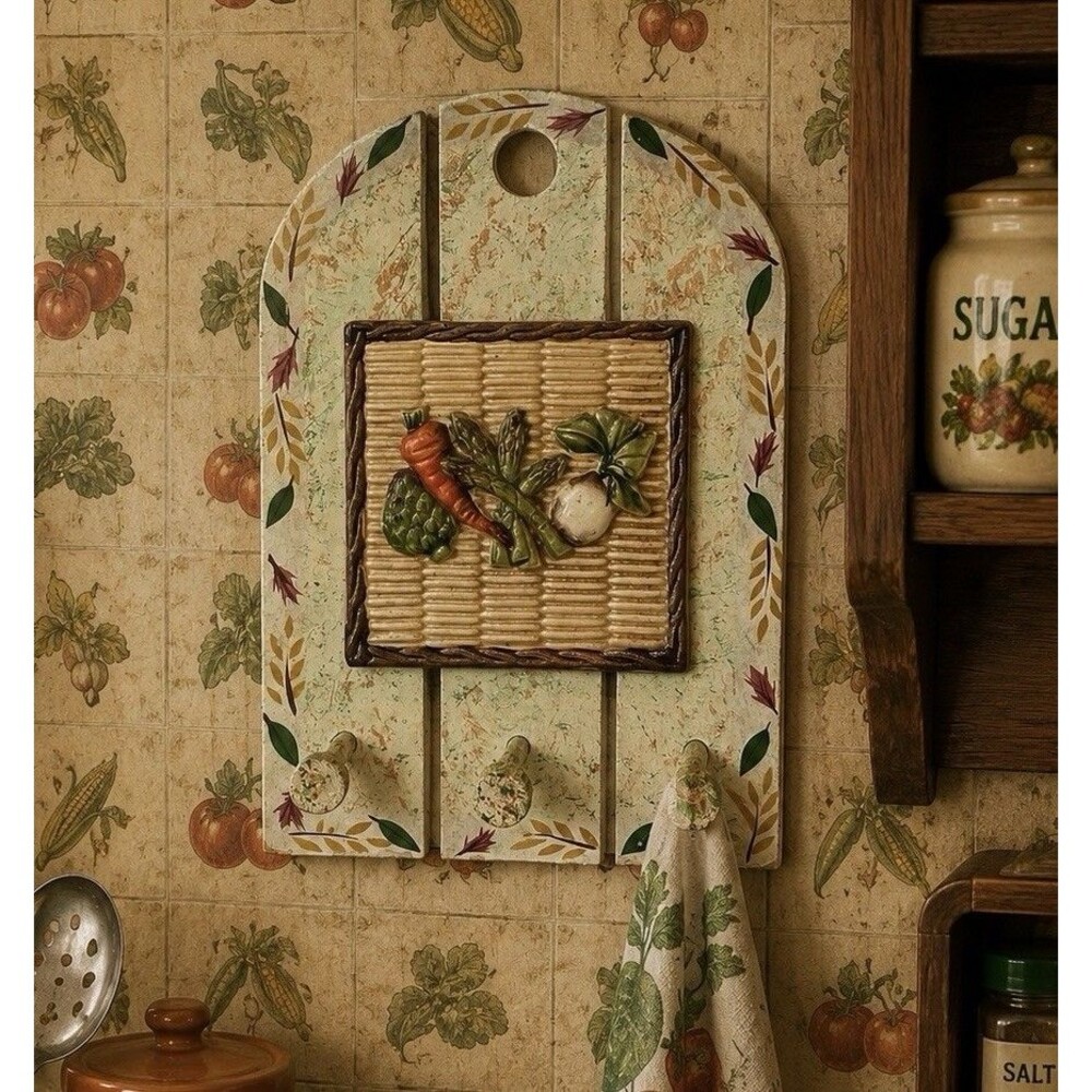 Vintage Hand painted Vegetable Kitchen Wall Plaque Peg Rack Farmhouse Decor